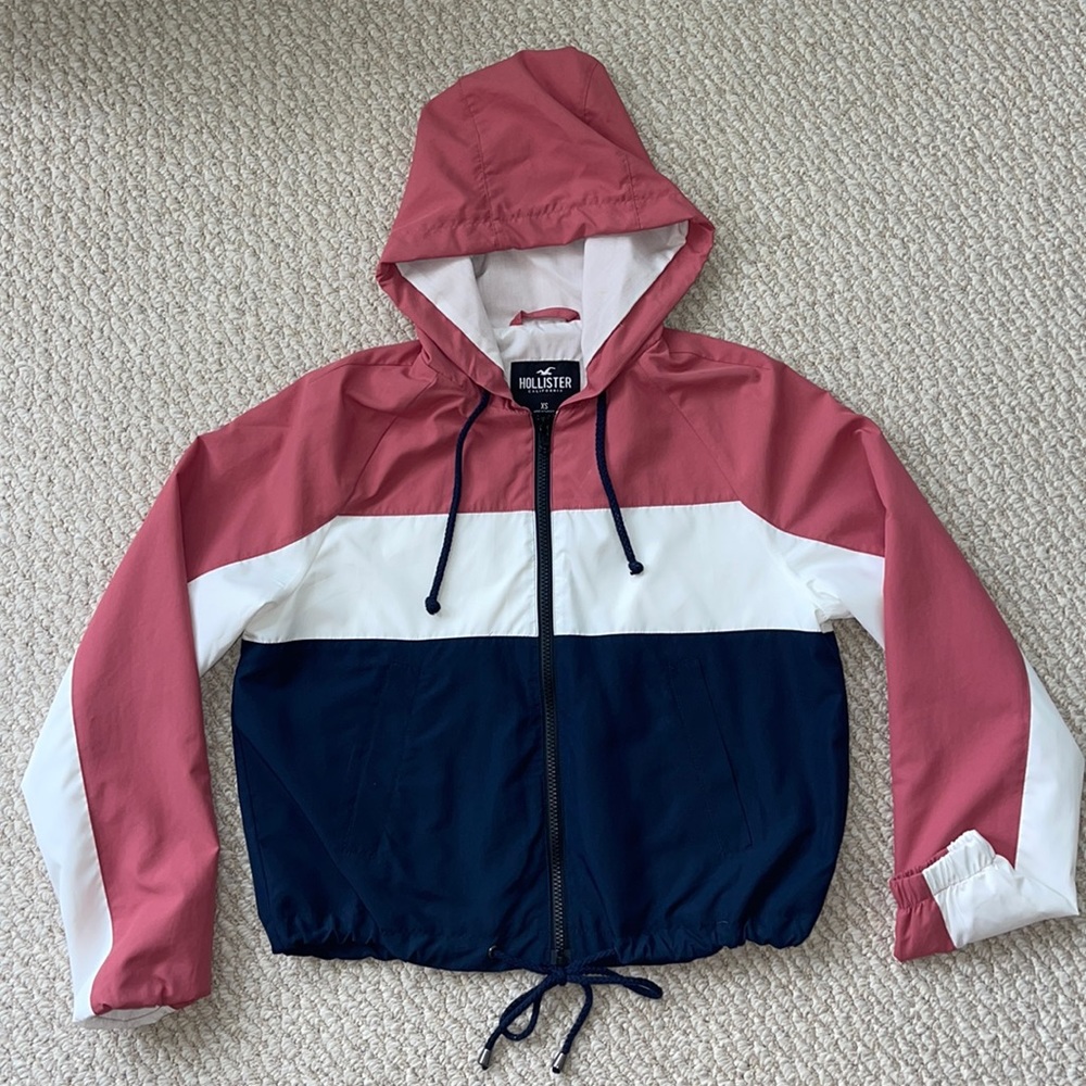 Hollister Cropped Wind Breaker - XS - Excellent condition ⭐️
